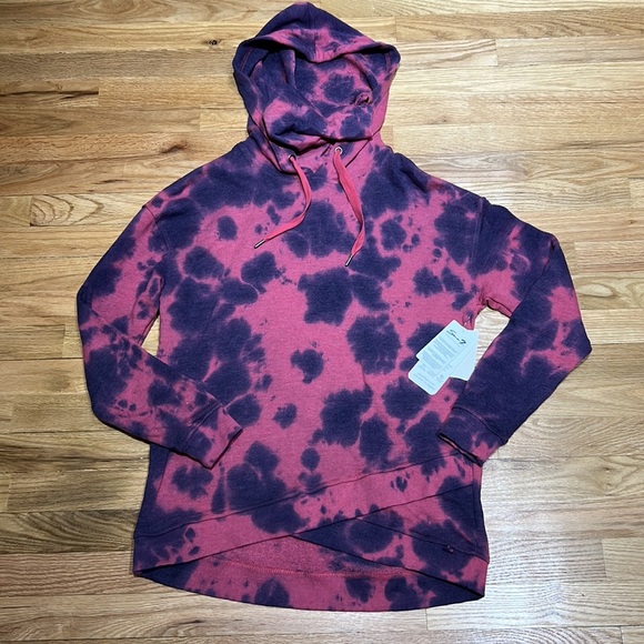 NWT Seven7 women’s masked hoodie❤️😷 - Picture 4 of 12